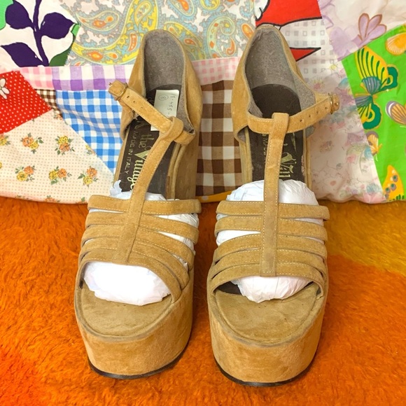 True Vintage 70s Golden Velvet Platform Sandals Size 7.5/8 - Picture 3 of 6